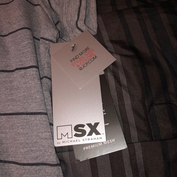 Collared shirt - Picture 2 of 2